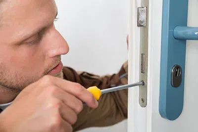 Super Locksmith Services Northbrook, IL 847-713-5686 Super Locksmith Services Northbrook, IL 847-713-5686 - 29-3